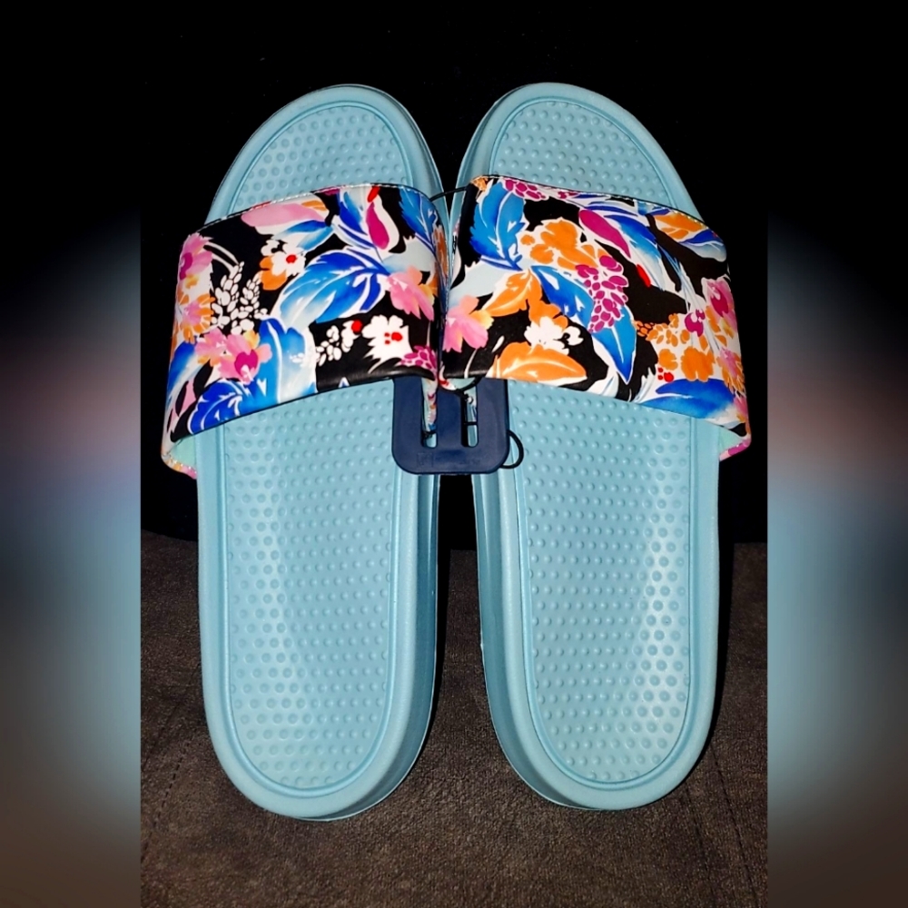 NEW DSG light blue floral slides sandals size 10